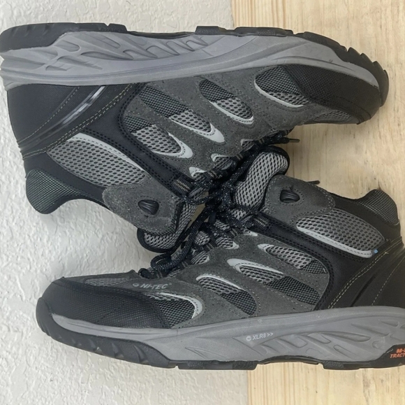 Hi-Tec Wildfire Hiking Boots Size 11.5 & 13 - Picture 9 of 10